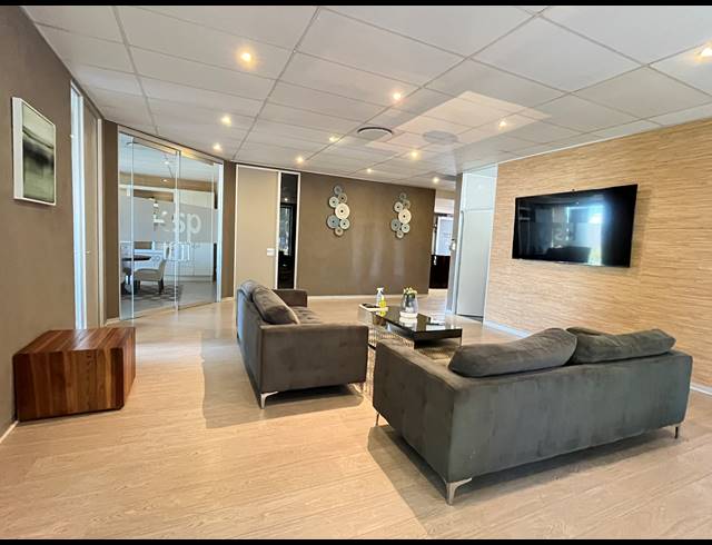 182M² OFFICE FOR SALE IN UMHLANGA RIDGE